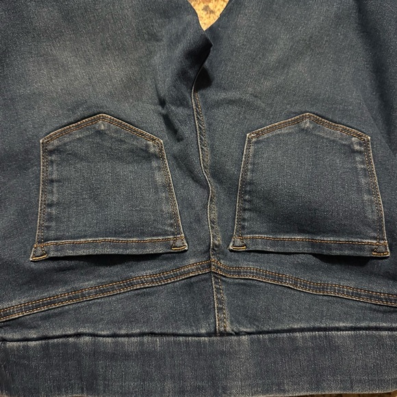Nine West Hiedi pull on straight jeans - Picture 15 of 15